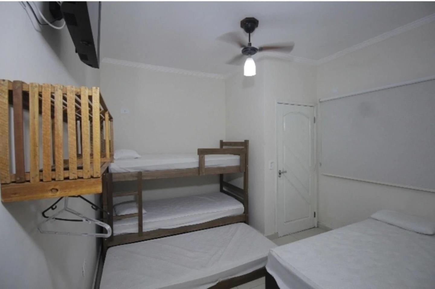 Familia Otaviano Hotel